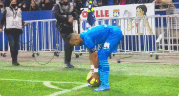 阿森纳算不算欧洲顶级？塔帅：我们没拿过欧冠，拜仁拿过六个