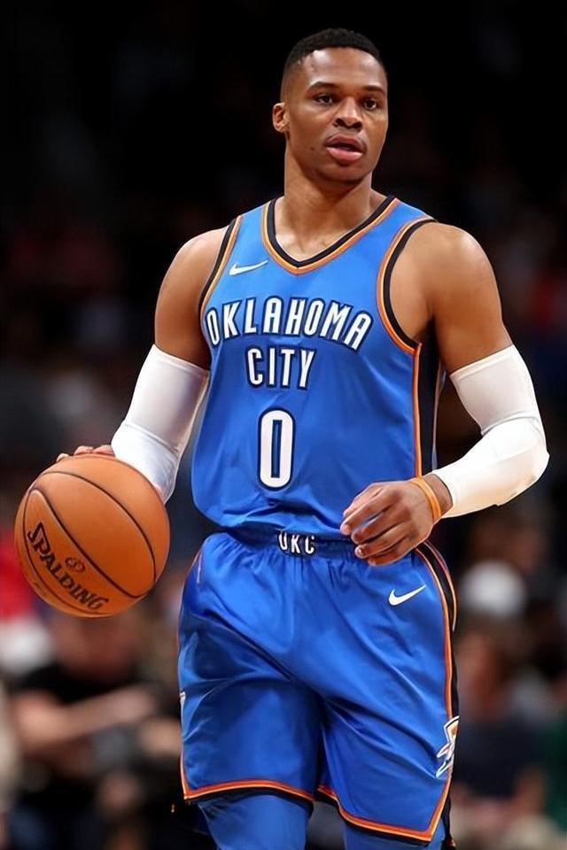 罗马诺：卢克曼是加拉塔萨雷冬窗引援目标，目前处于关注阶段（罗马诺：加拉塔萨雷将卢克曼列为冬窗引援目标，正处考察阶段）