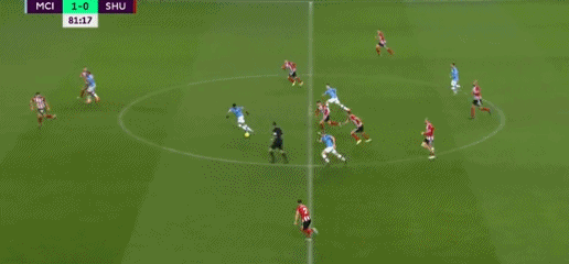 2次，阿劳霍是欧冠改制以来染红次数并列最多的巴萨球员（阿劳霍两次染红，追平欧冠改制后巴萨红牌最多纪录）