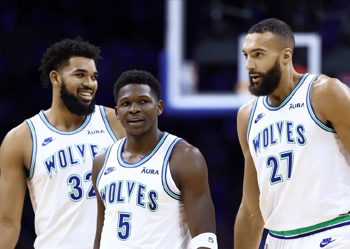 皇马回应配图失误：向埃尔切和A席道歉，对这一切深表遗憾（皇马就配图失误发声：向埃尔切和A席致歉，深表遗憾）