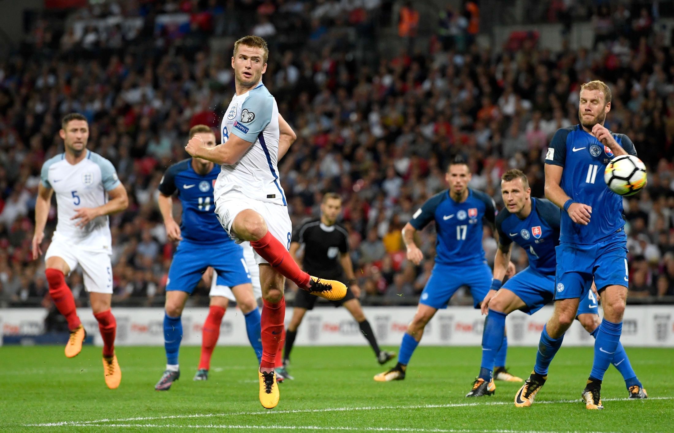 NBA战报：怀特30分7板9助，凯尔特人146-101狂胜奇才