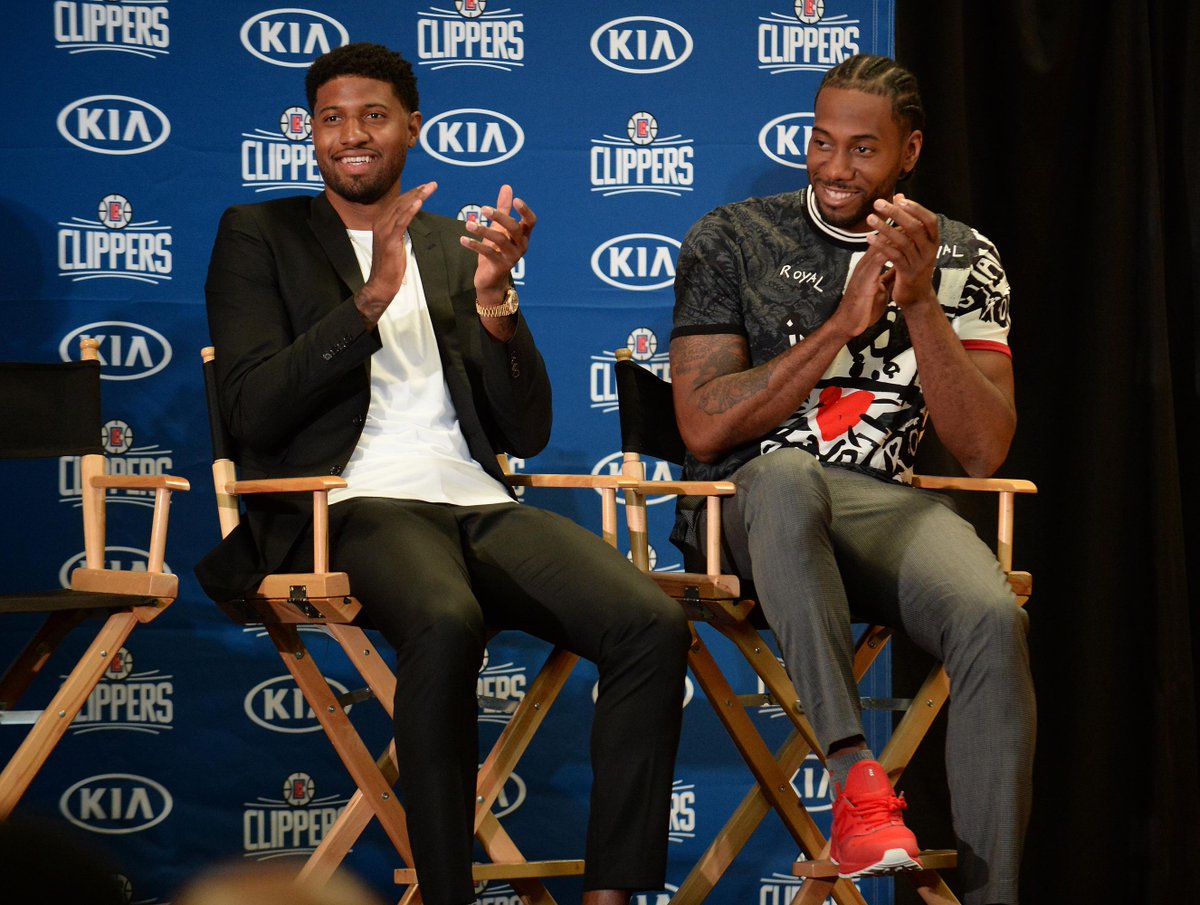 曼晚：曼联正在加紧追逐安德森，并希望与卡塞米罗降薪续约（曼晚：曼联加快引进安德森步伐，拟与卡塞米罗降薪续约）