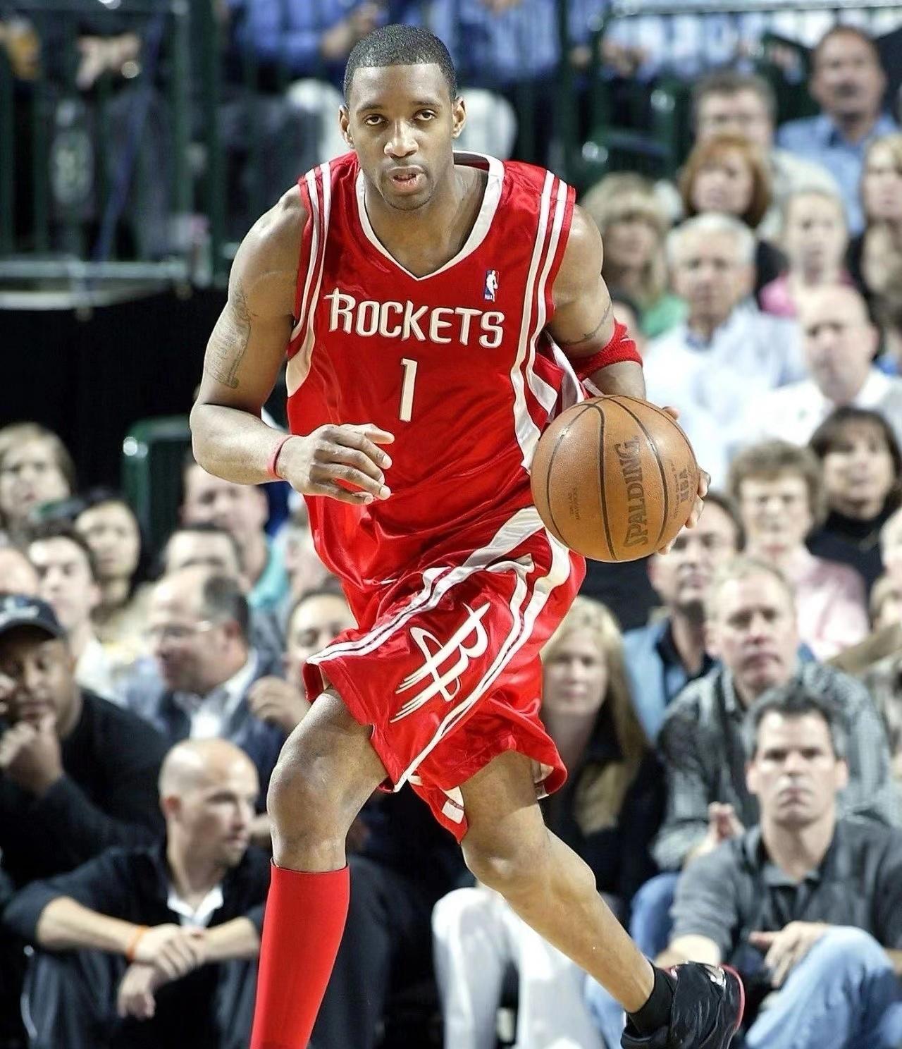 尤文连续18个赛季通过意大利杯1／8决赛，为现存唯一球队（尤文已连续18季闯过意杯1／8决赛，现存球队中独此一家）