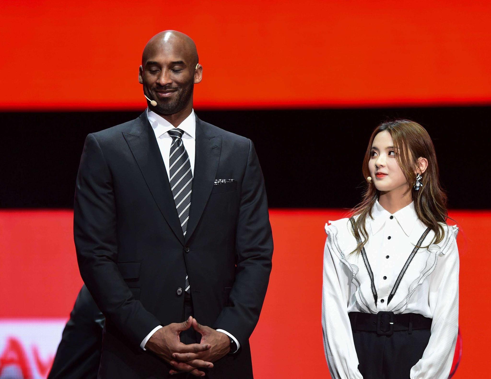 半场战报：本菲卡0-0勒沃库森，奥塔门迪中柱（半场速讯：本菲卡与勒沃库森互交白卷，奥塔门迪中柱憾失良机）